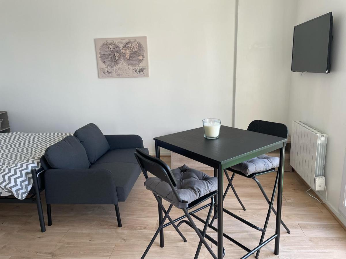 Ferienwohnung L'essentiel Noyal-sur-Vilaine Exterior foto